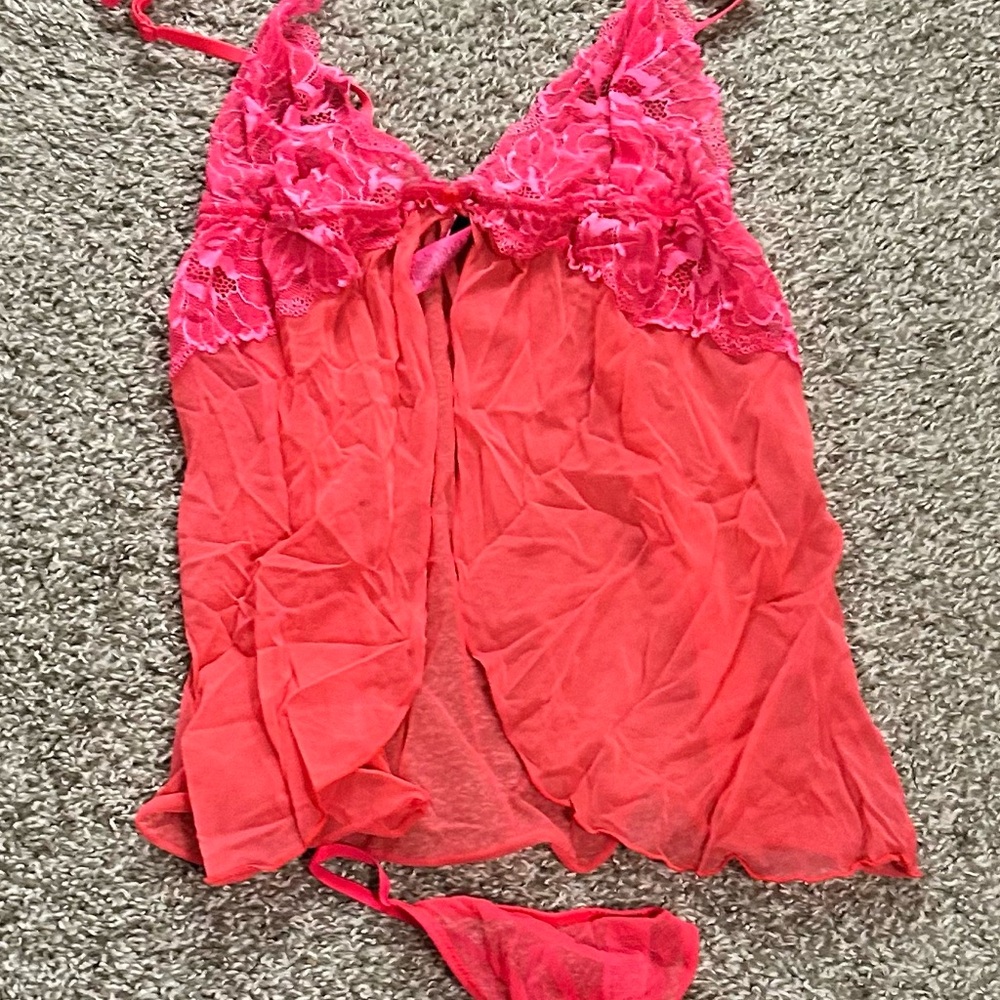 La SENZA Vibrant Pink Lace Chemise Set